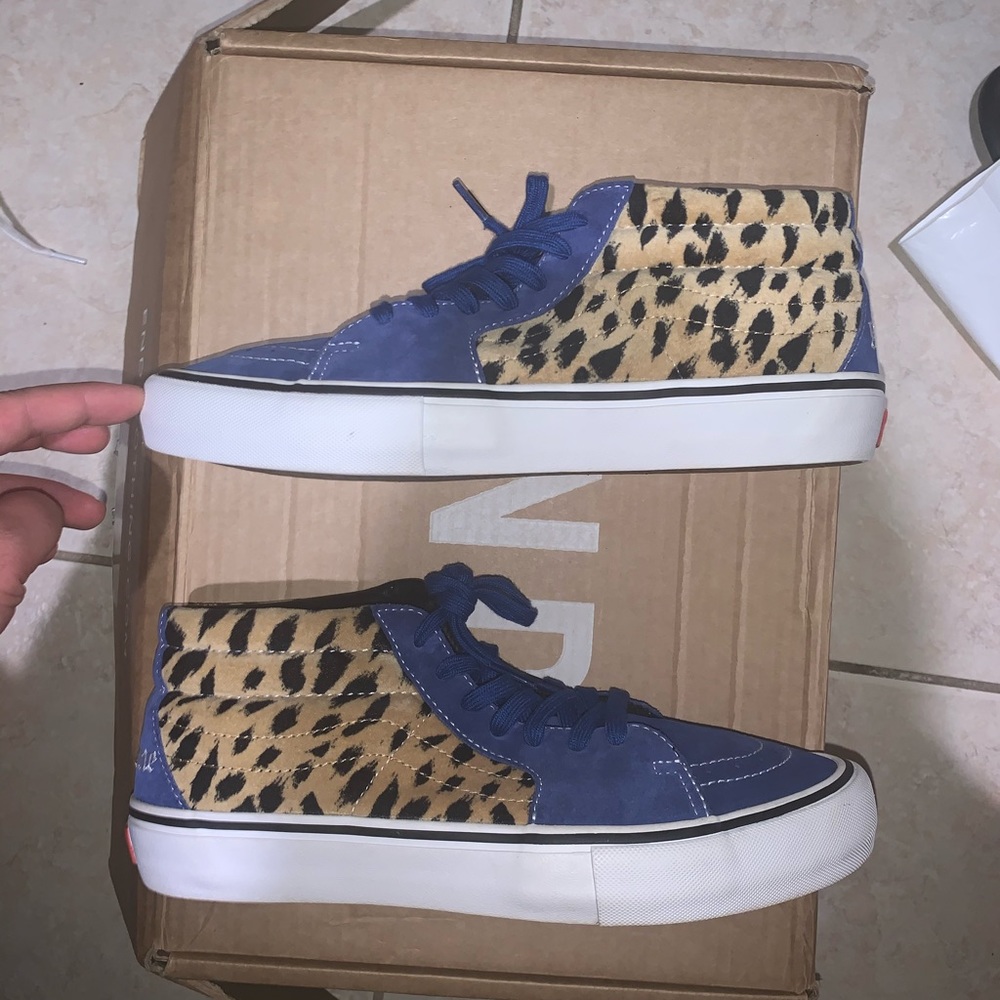 Supreme Vans Sk8 Mid Pro Blue Velvet Leopards Mens Sneakers Size 10.5